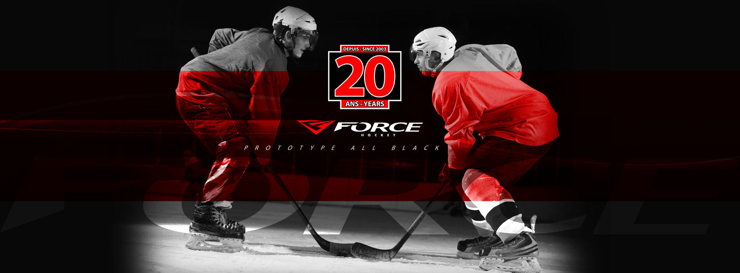 Bannière promotionnelle de Force Hockey soulignant ses 20 ans et mettant en avant des bâtons de hockey performants, légers et abordables.