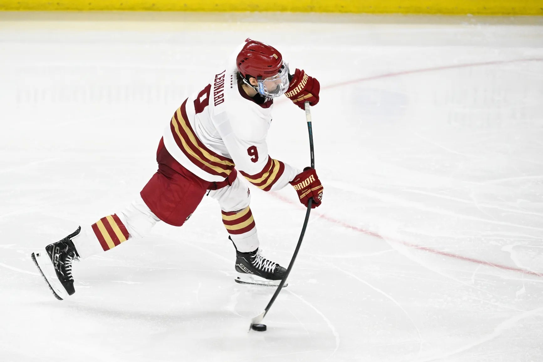 Understanding Hockey Stick Flexes: Low Kick