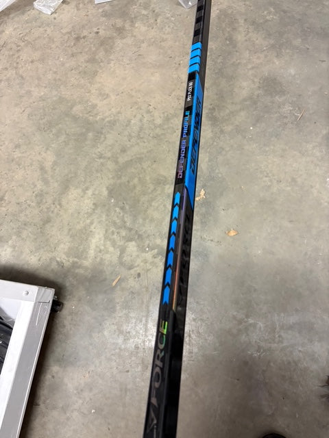 Prototype DEFENDER Extralite Sr MID KICK - LONG 70’’ (375g)